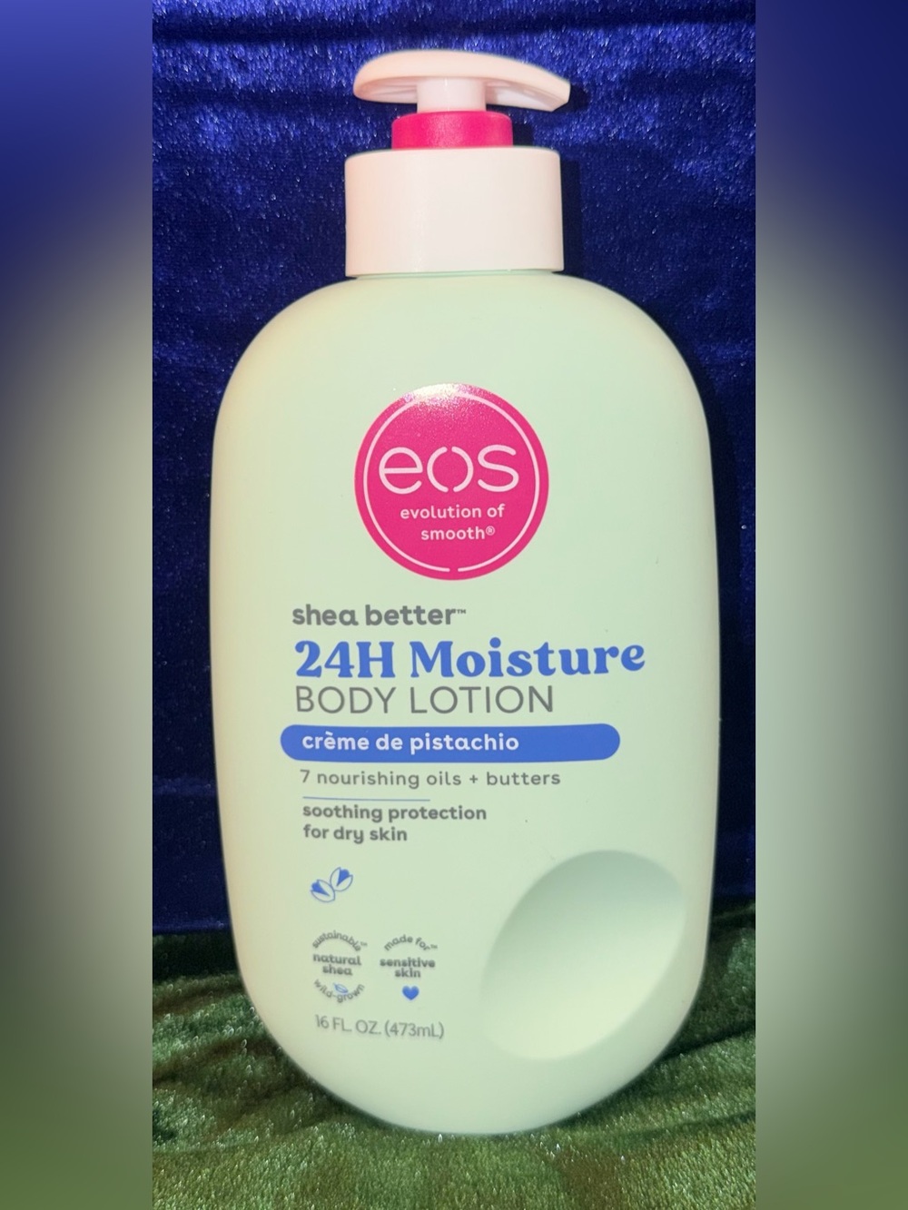 eos 24H Moisture Body Lotion - Mint Green with Pink Logo